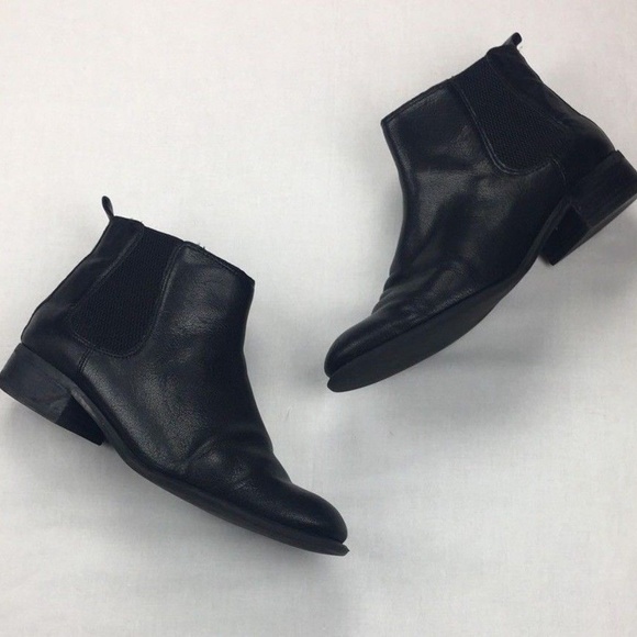 nine west chelsea boots